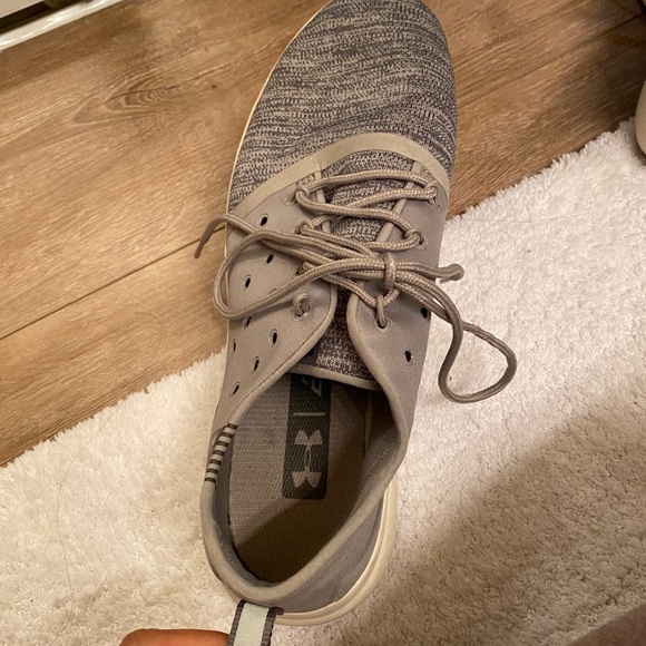 Under Armour shoes - Picture 5 of 5